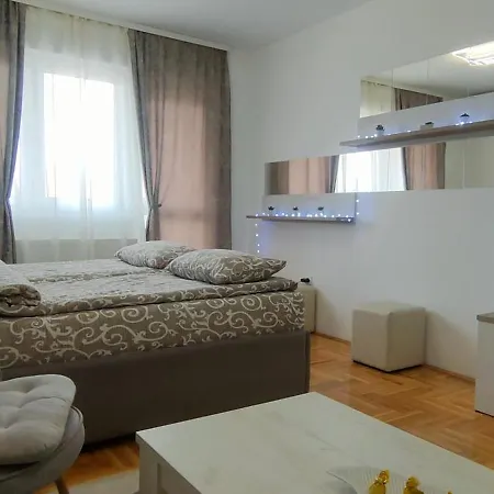 公寓 Ema 瓦列沃