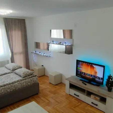 公寓 Ema 瓦列沃